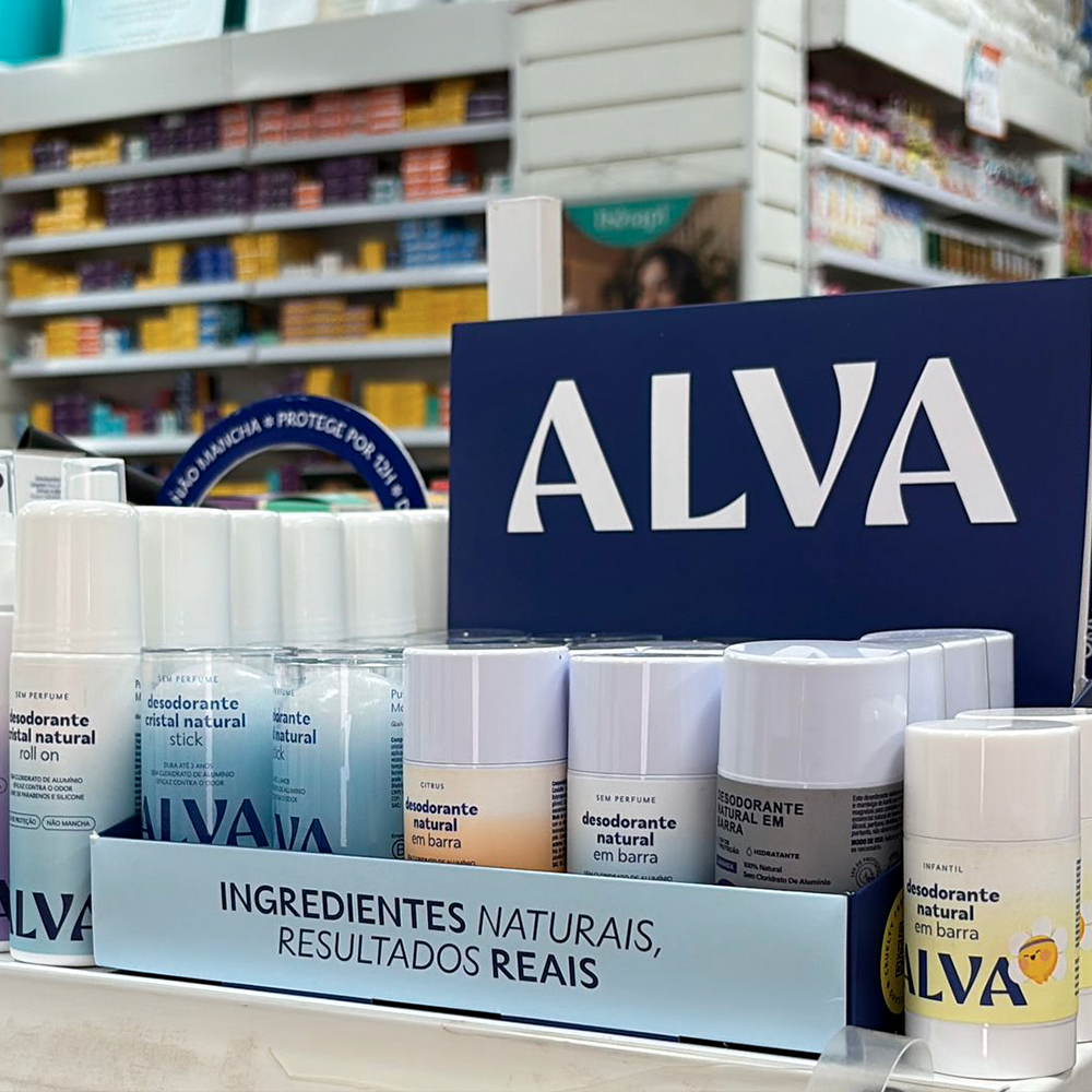 Alva no ponto de venda — expositor e mix de produtos